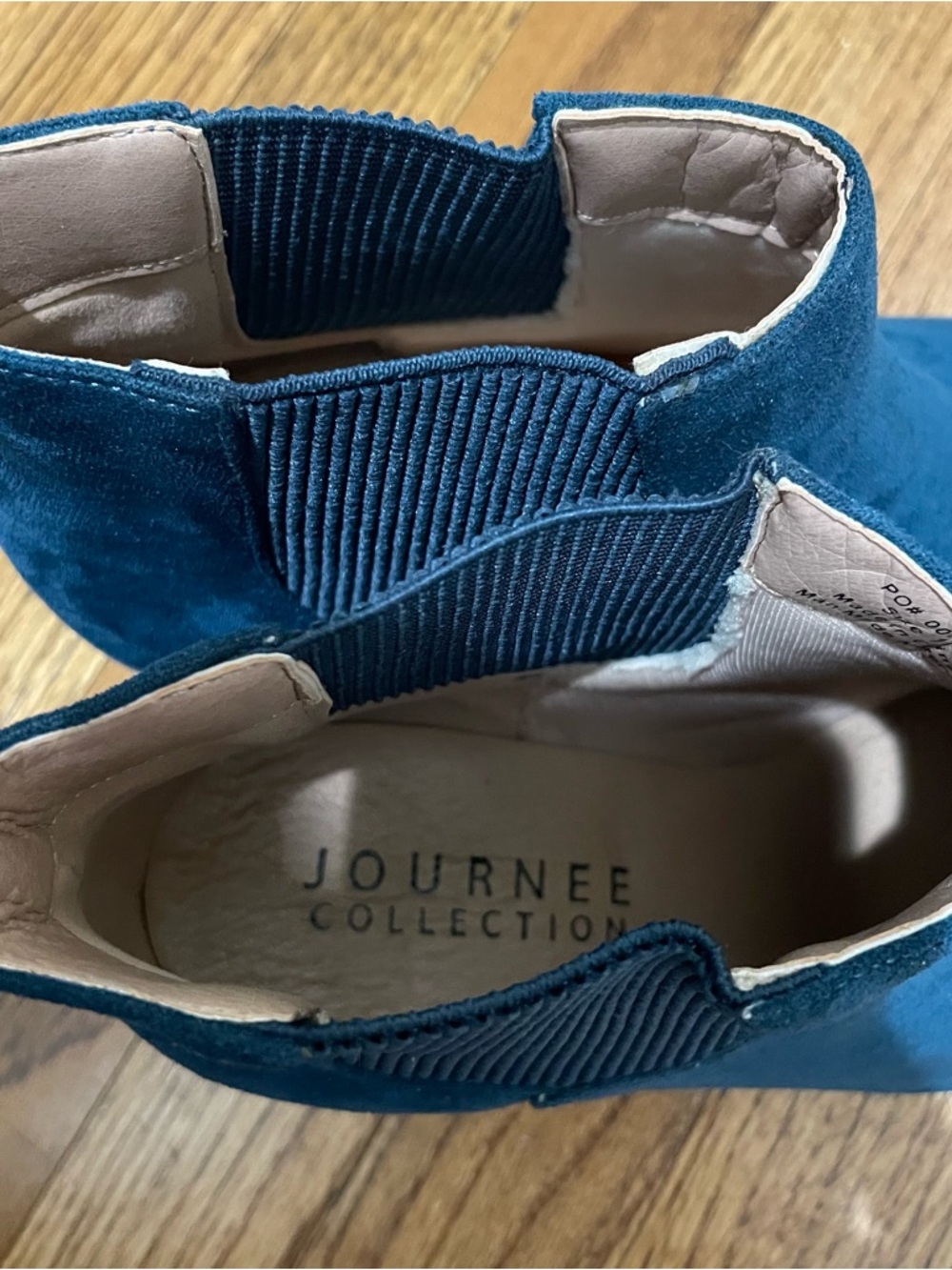 Journee Collection Elitta Bootie Pointed Toe Blue Teal Women’s Size 7.5 - Picture 9 of 10